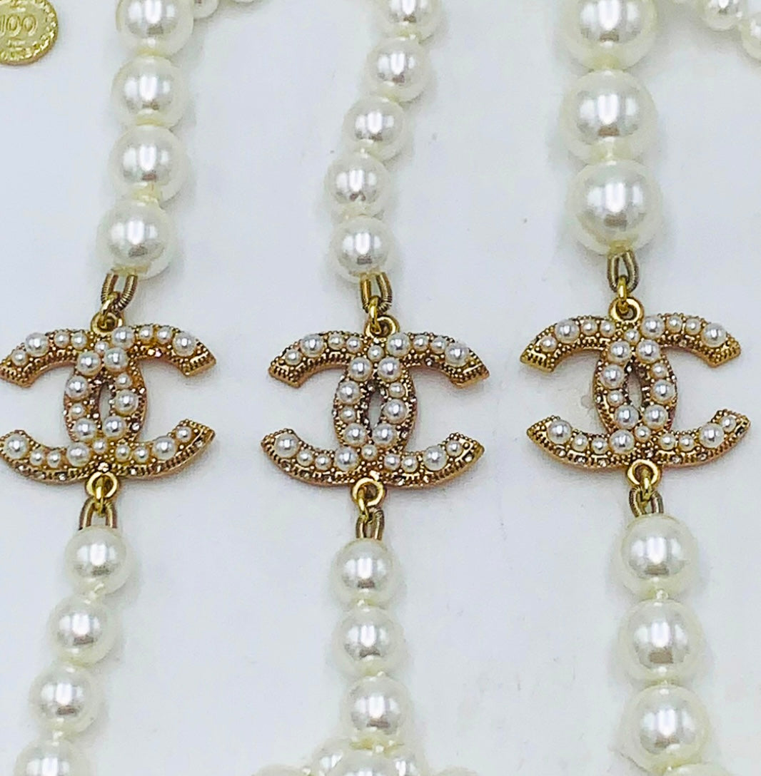 Chanel gift vip collana perle