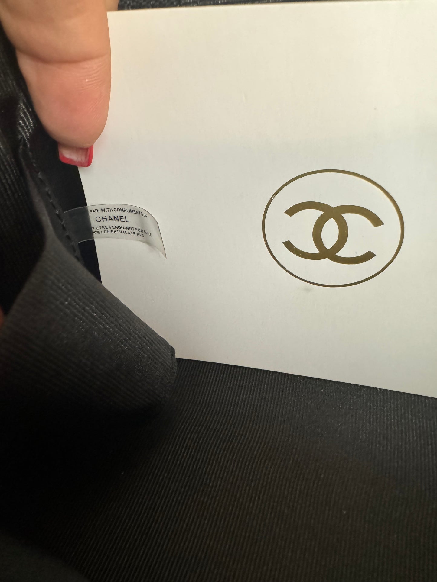 Chanel gift vip vanity