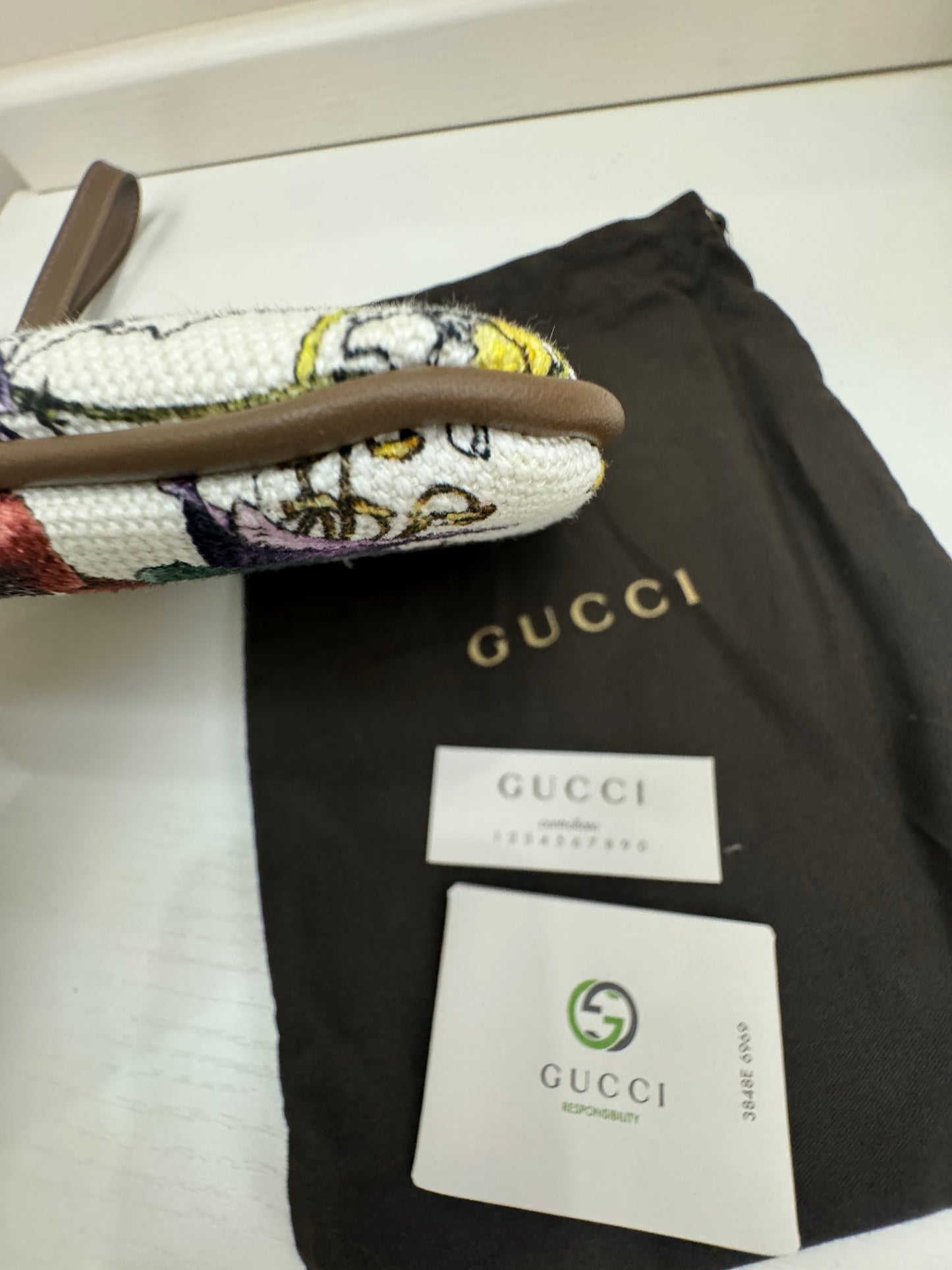 Gucci pochette Flora