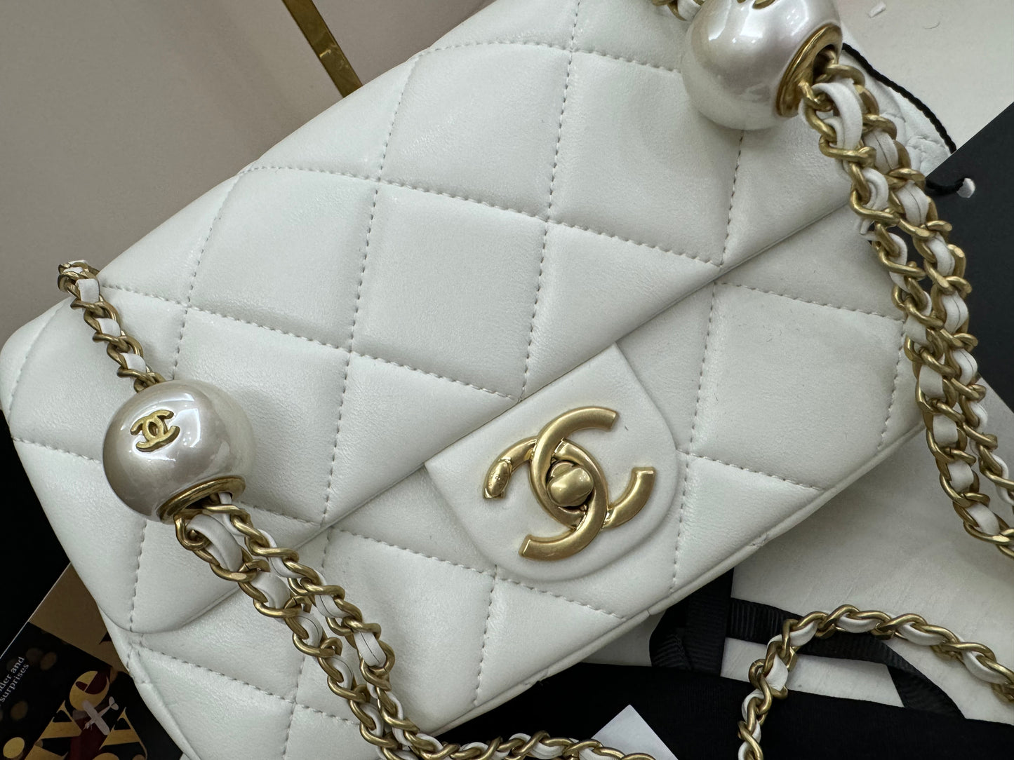 Chanel Vip catena gioiello bianca