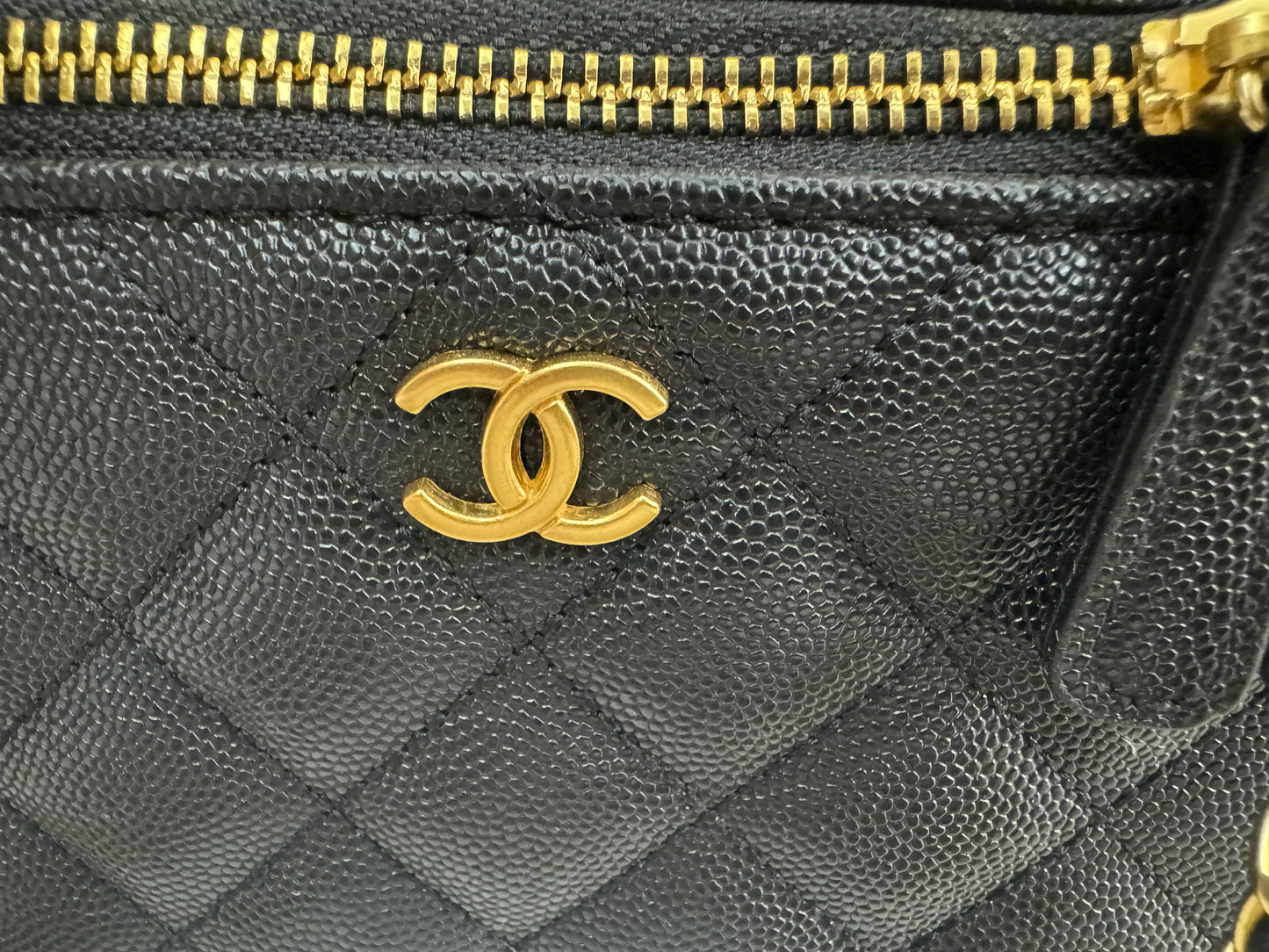 Chanel gift vip vanity