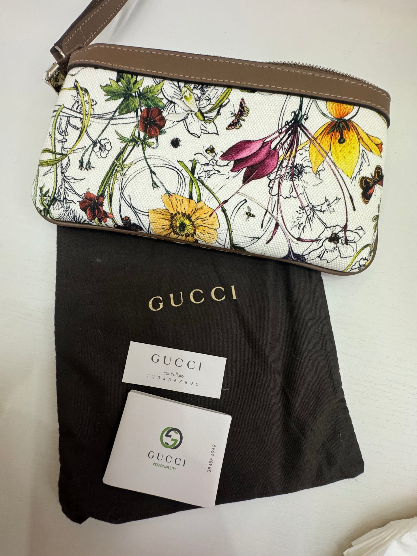 Gucci pochette Flora
