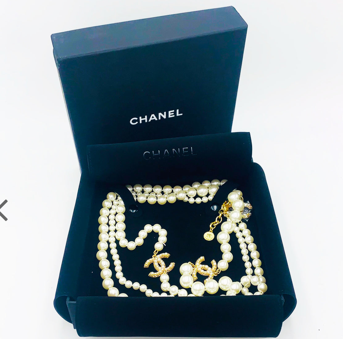 Chanel gift vip collana perle