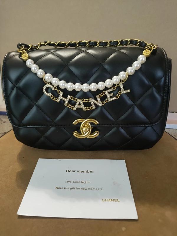 Chanel gift vip perle