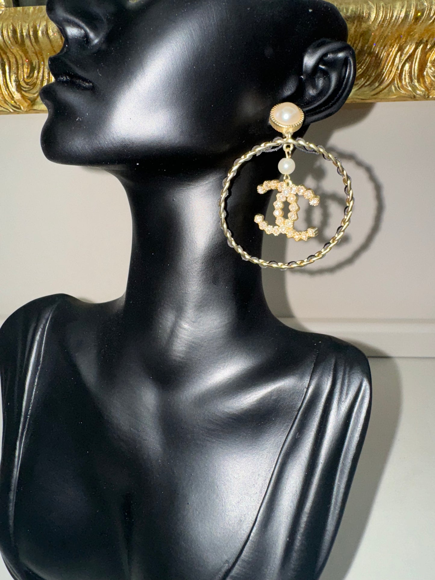 Chanel gift vip orecchini cerchio
