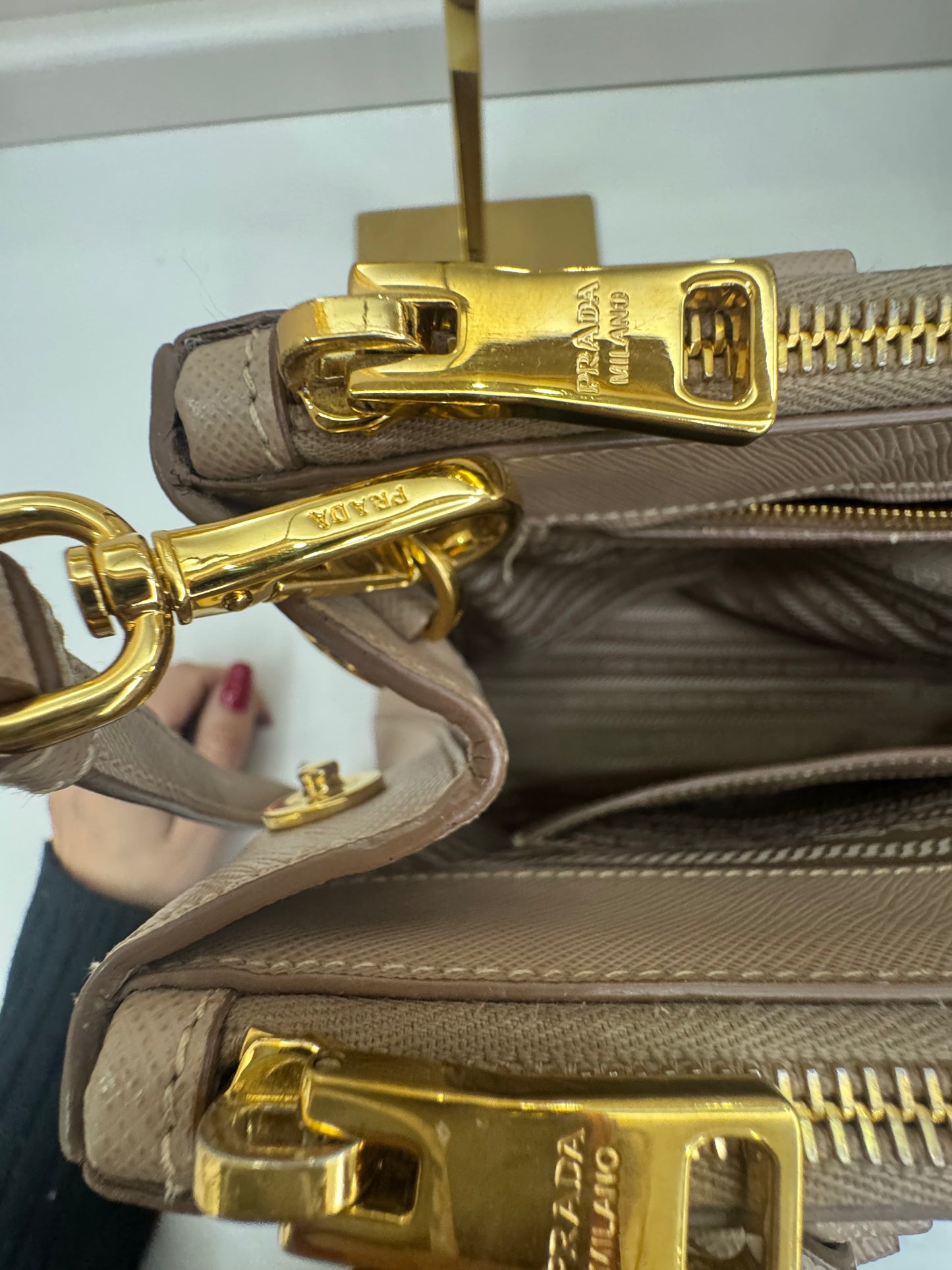 Prada Galleria Medium