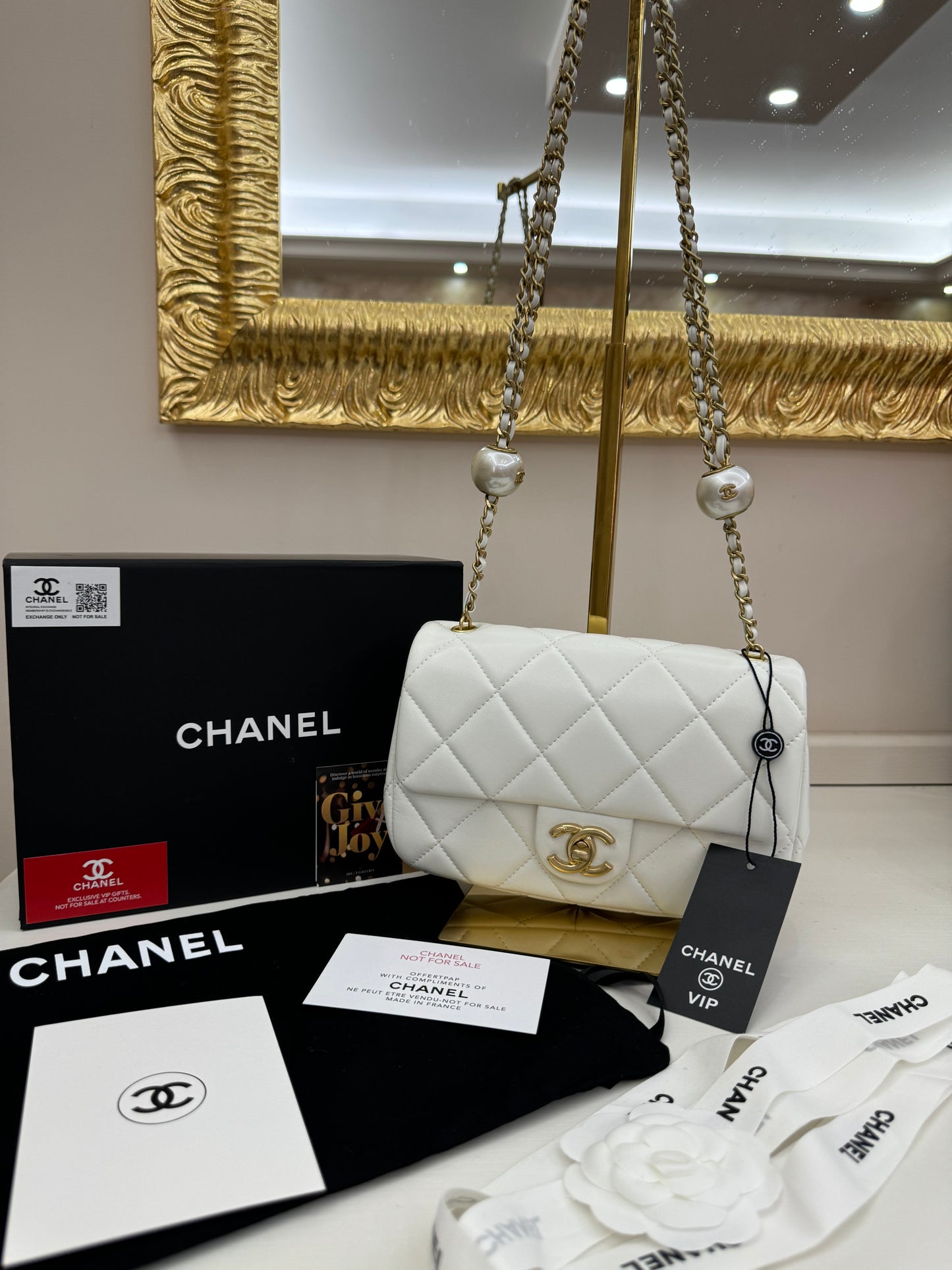 Chanel Vip catena gioiello bianca