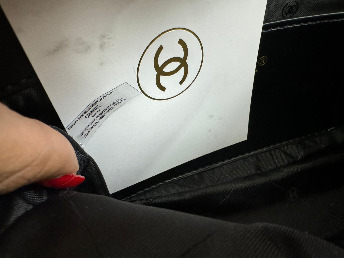 Chanel gift vip perle