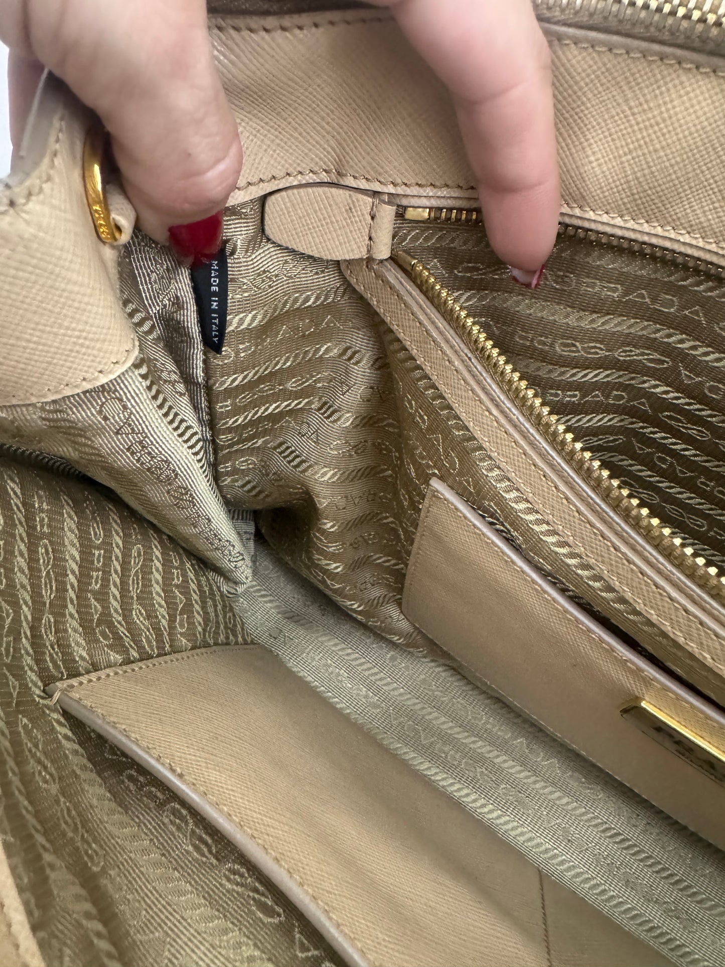 Prada Galleria Saffiano Beige