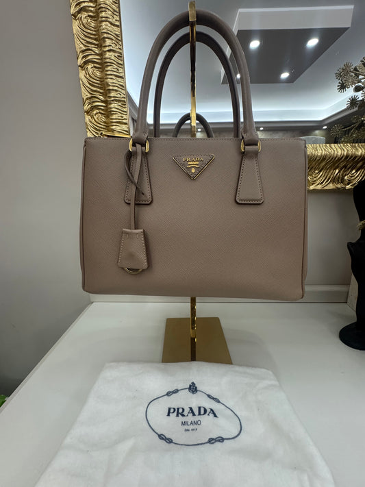 Prada Galleria Medium