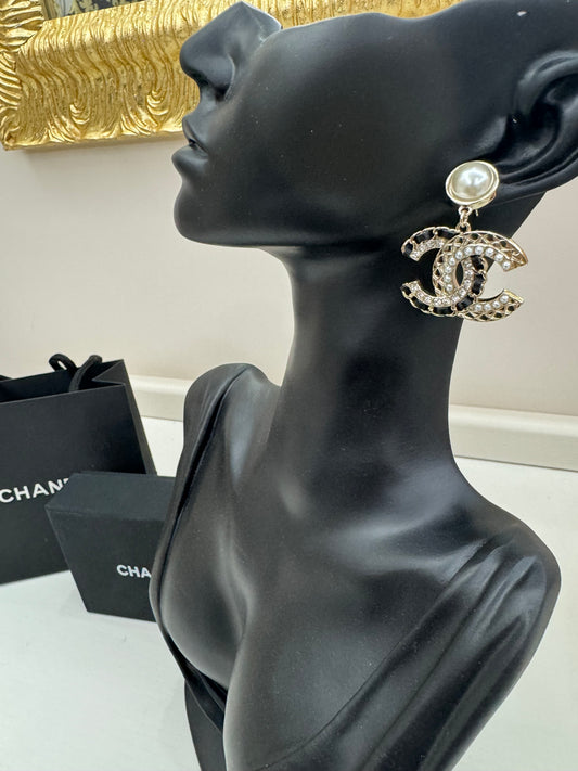 Chanel gift vip orecchini