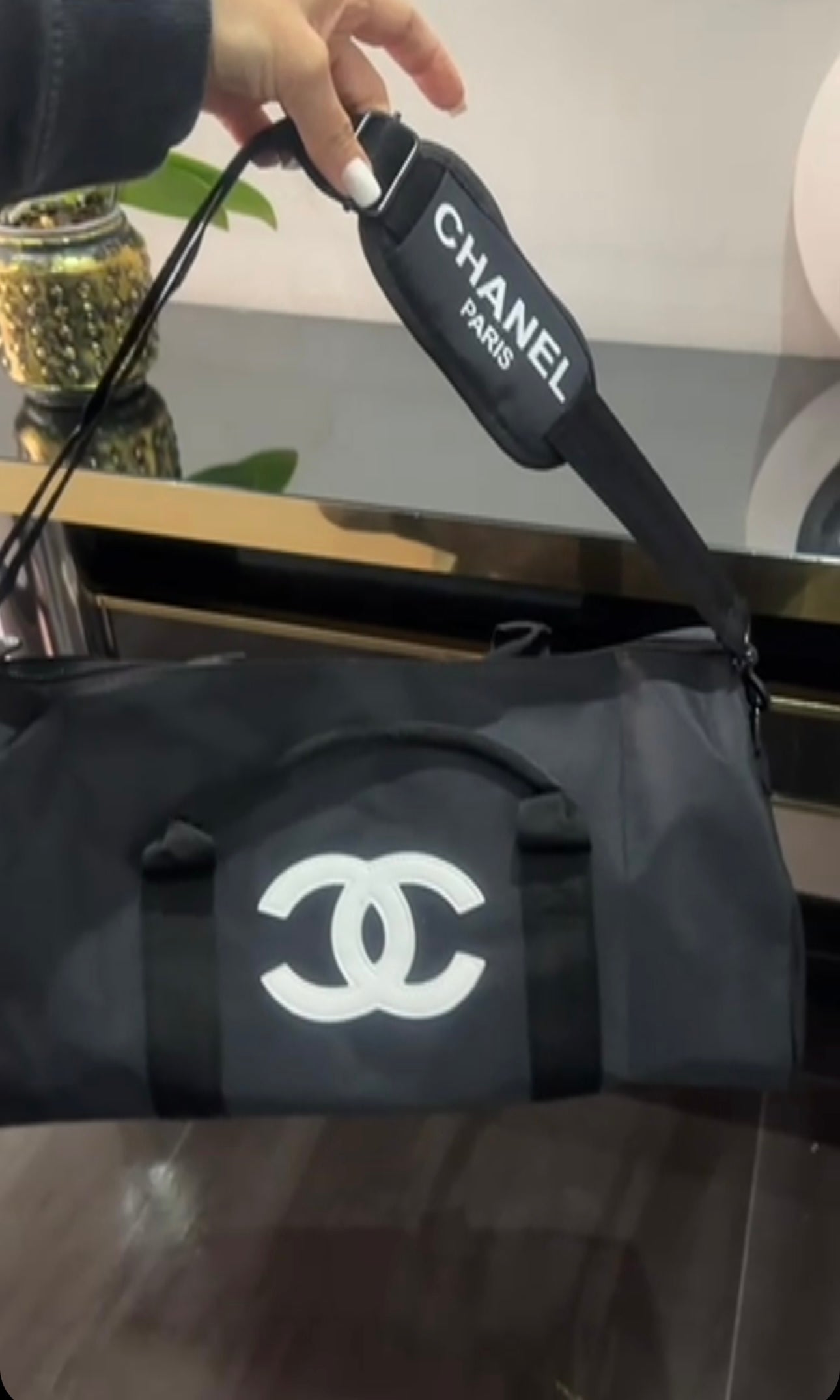 Chanel gift vip borsone