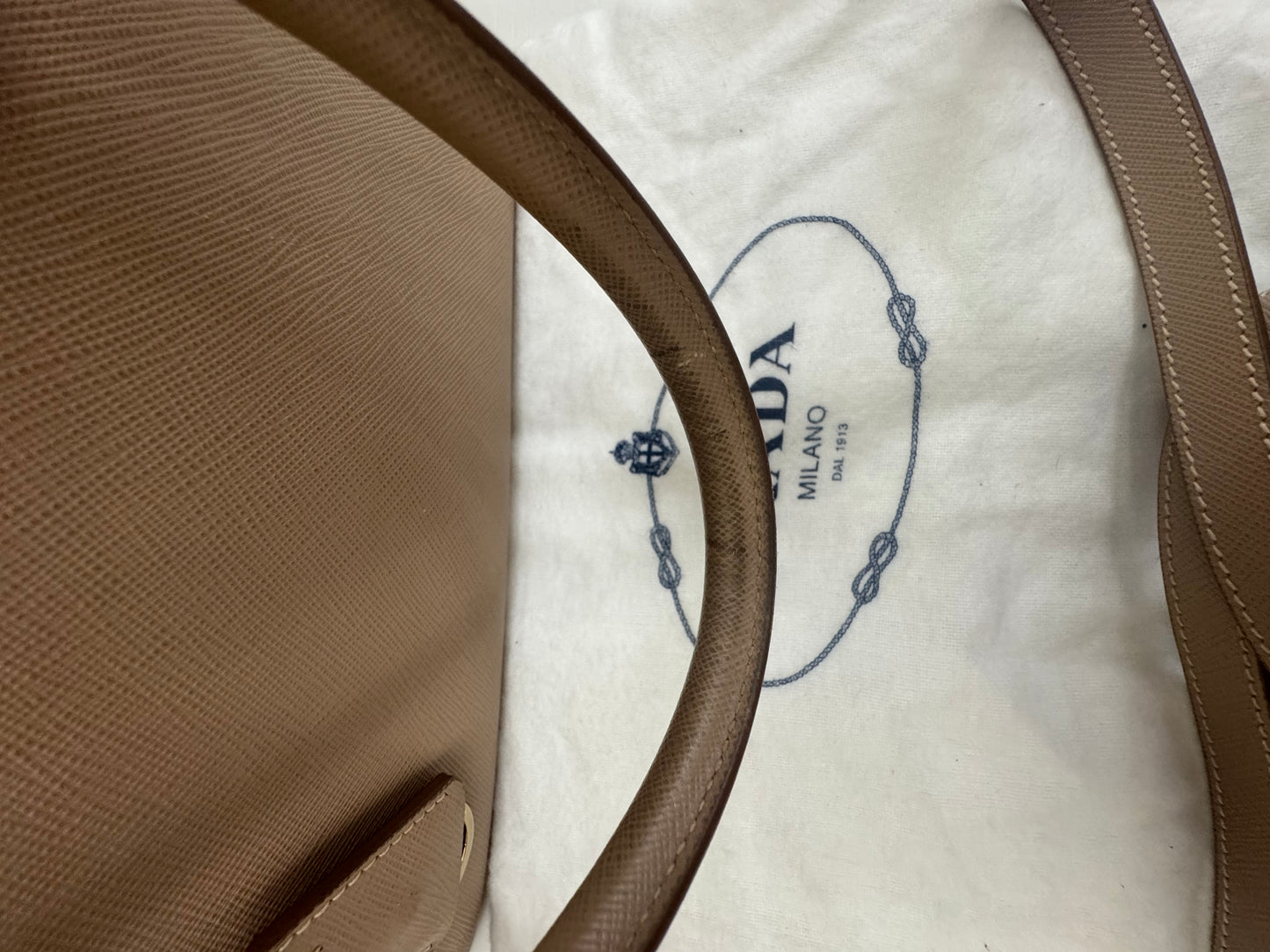 Prada Galleria Medium