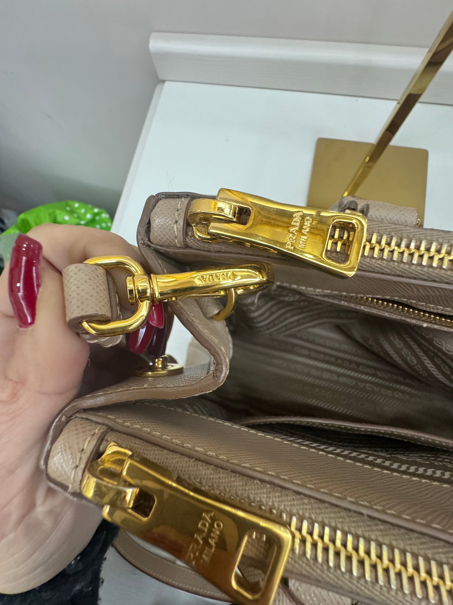 Prada Galleria Medium