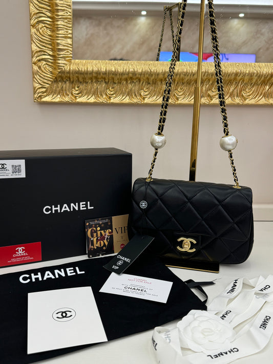 Chanel Vip catena gioiello nera