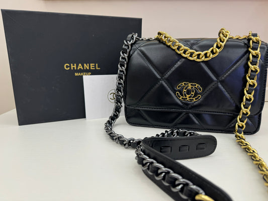 Chanel gift vip elegance