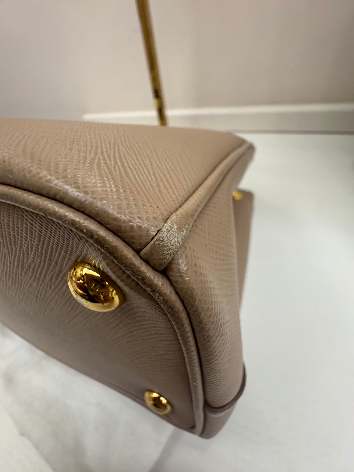 Prada Galleria Medium