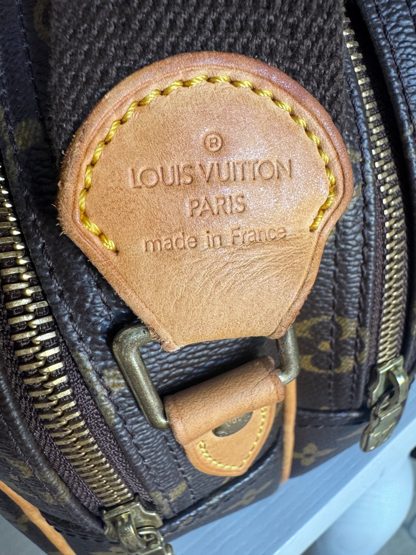 Louis Vuitton Report PM