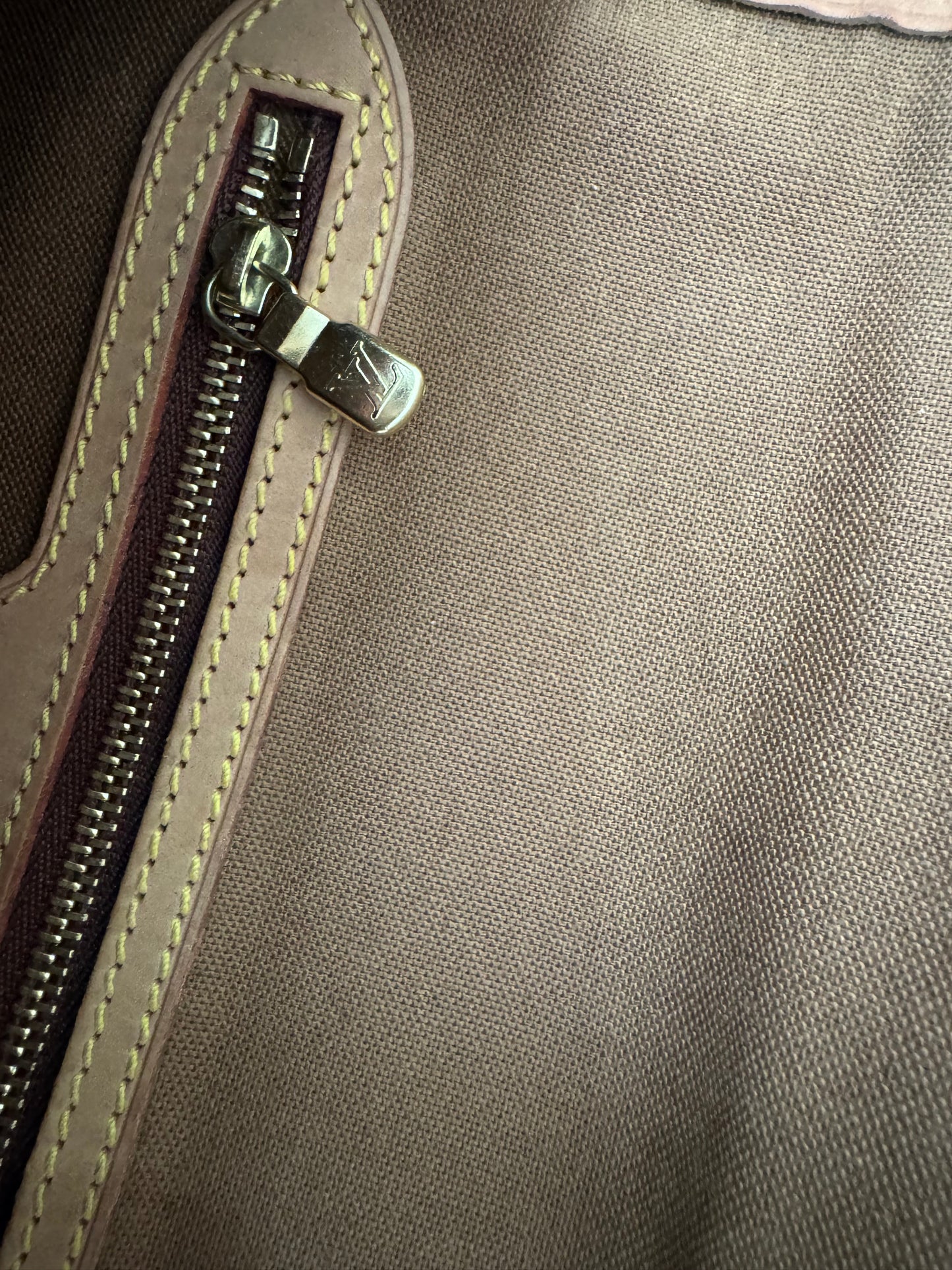 Louis Vuitton Sologne