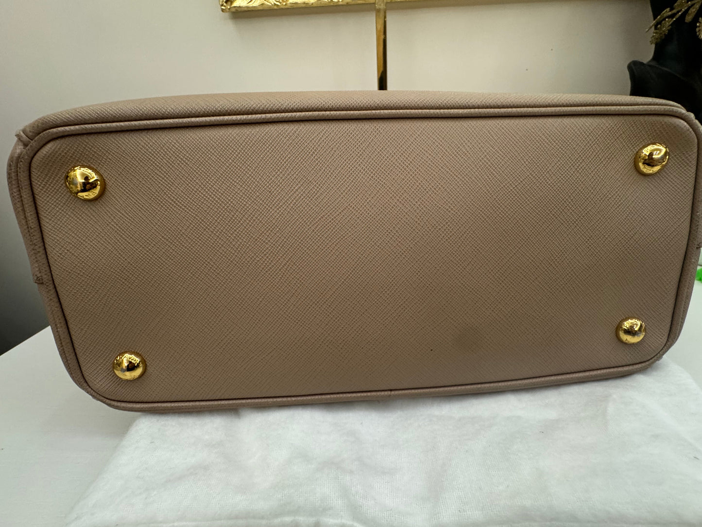 Prada Galleria Medium