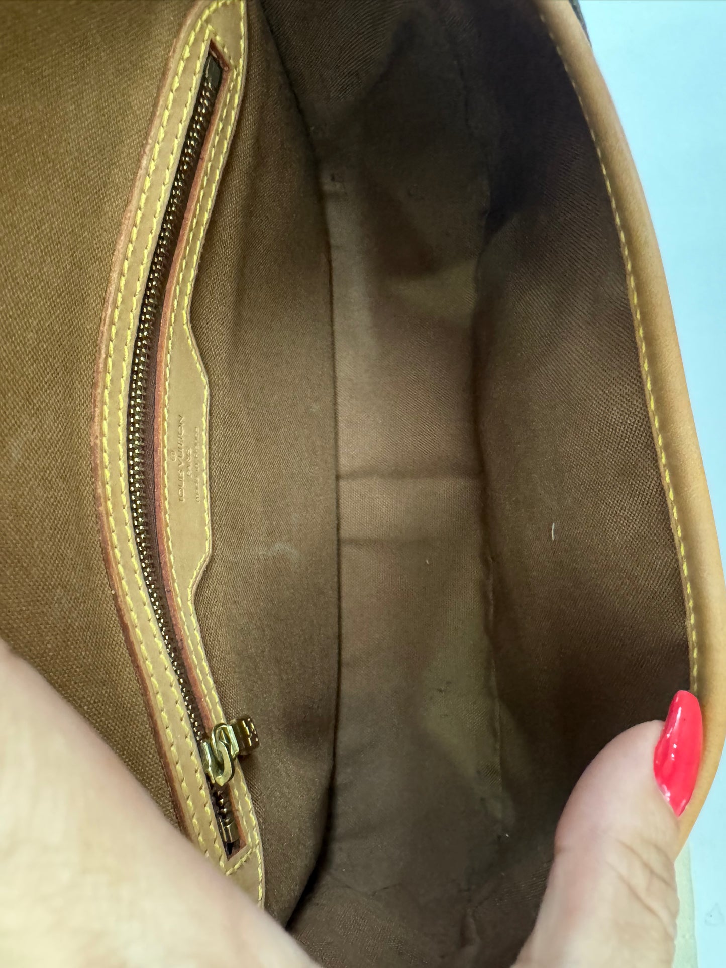 Louis Vuitton Sologne