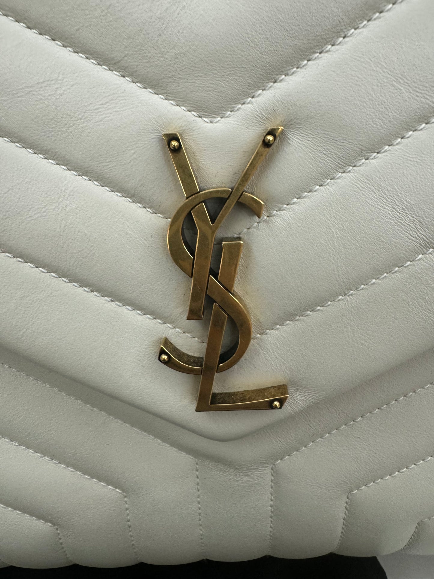 Yves Saint Laurent Loulou Large