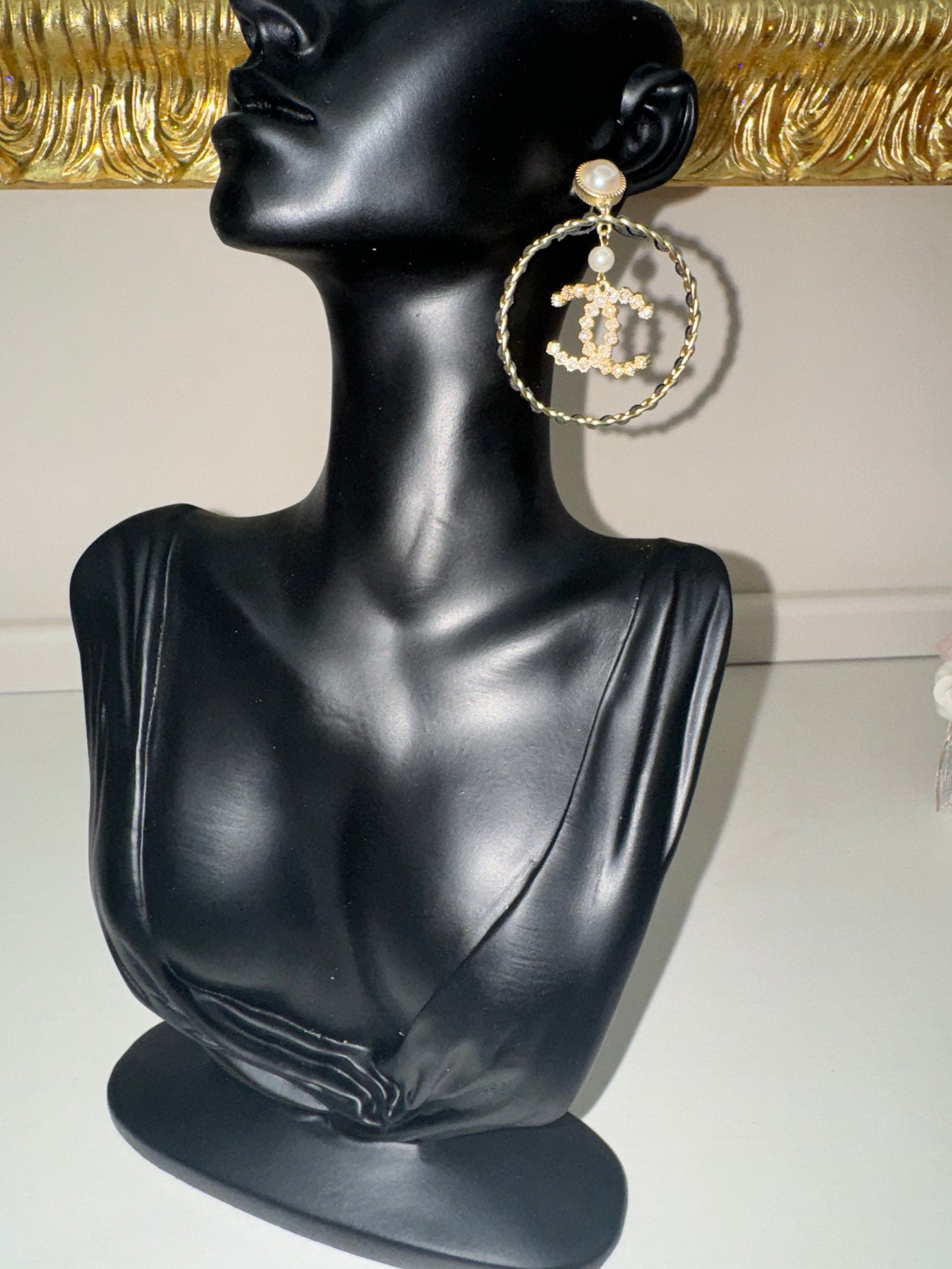 Chanel gift vip orecchini cerchio