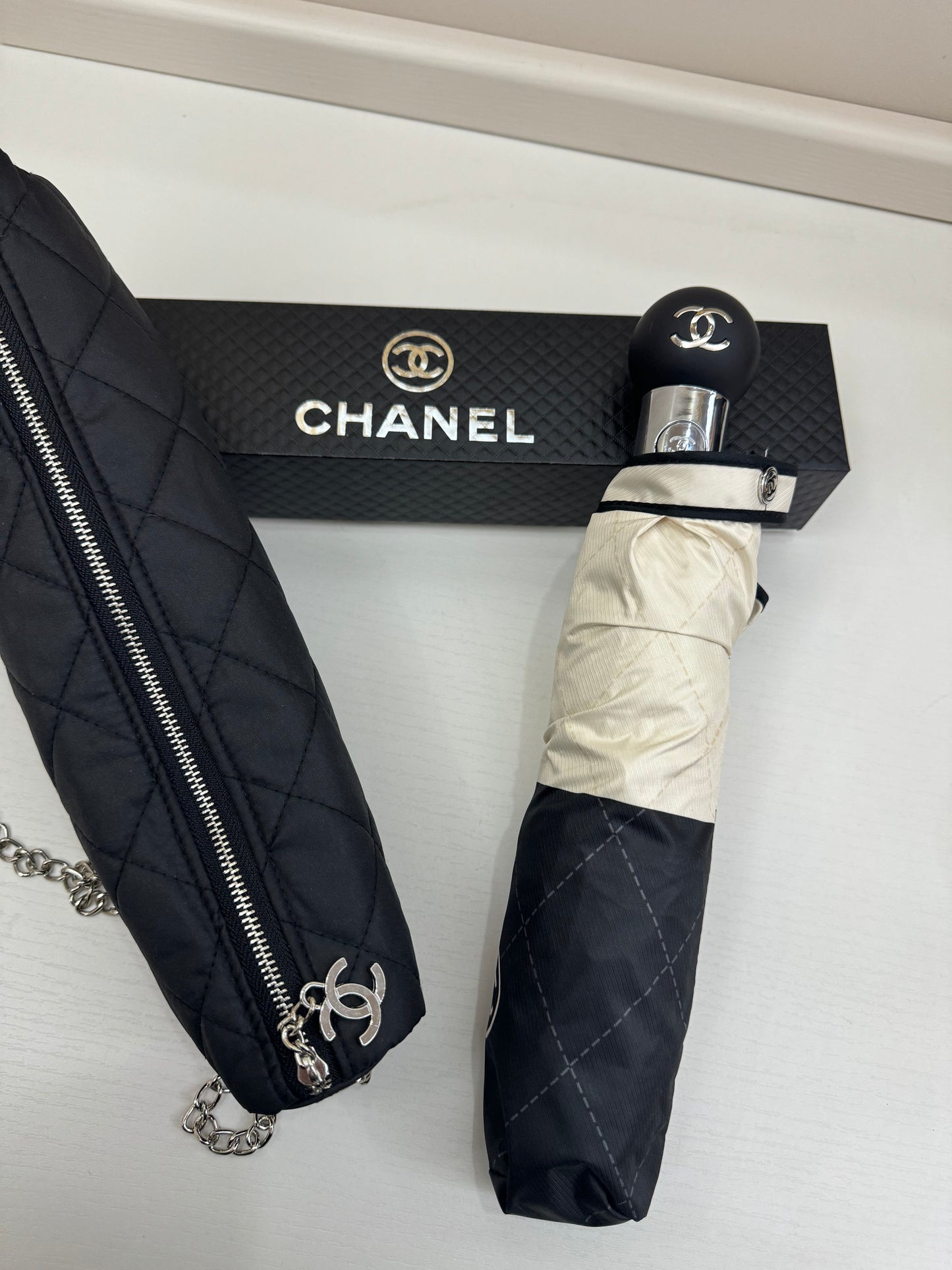 Chanel Ombrello