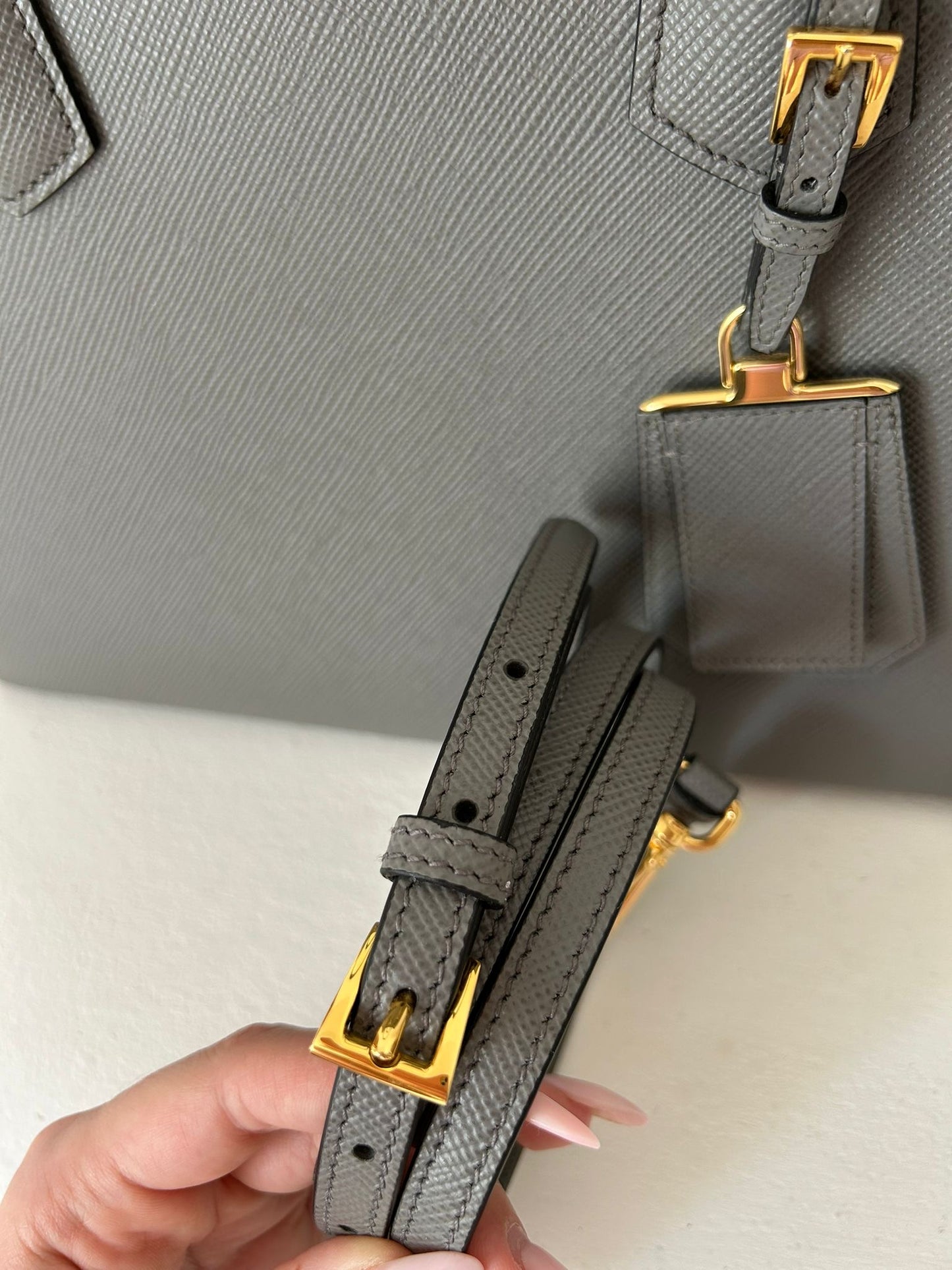 Prada Double Medium in pelle Saffiano Cuir